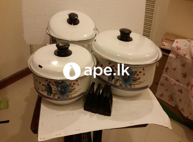 COOKWARE SET