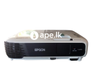 EPSON EB-XO4