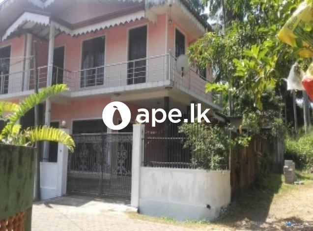 House for Sale in Nittambuwa