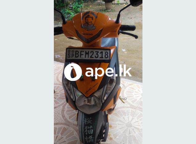 Hero honda Dio 2013