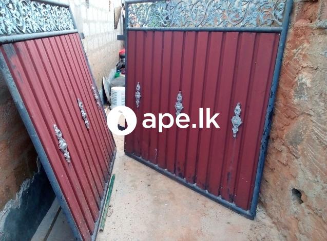 Use gate for sell  gampaha ,Udugampola