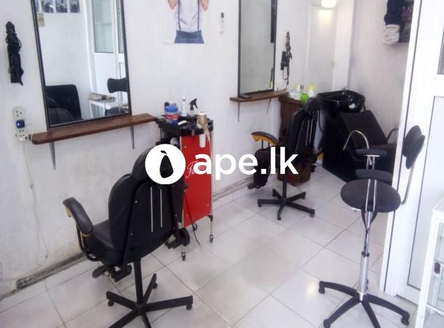 Saloon Accessories for sale in kelaniya 